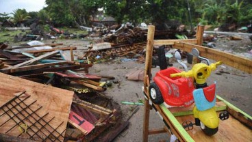 BRI Serahkan Bantuan CSR bagi Korban Tsunami Selat Sunda