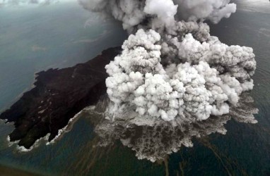 PVMBG: Pemantauan Gunung Anak Krakatau Terkendala Cuaca