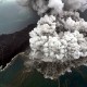 Letusan Gunung Anak Krakatau Bahayakan Penerbangan