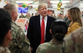 Kunjungi Pasukan AS di Irak Tiba-Tiba, Trump Dinilai Langgar Kedaulatan