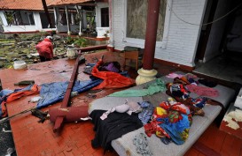 Menteri Sosial Apresiasi Gerak Cepat Relawan di Penanganan Tsunami Selat Sunda