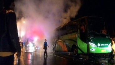 Bus Royal Safari Terbakar di Boyolali, 40 Penumpang Tunggang Langgang