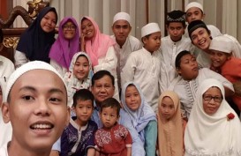 Di Malam Pergantian Tahun, Prabowo Do'a Bersama Anak Yatim Piatu