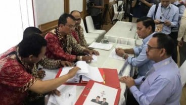 Kubu Prabowo-Sandi Sampaikan Laporan Penerimaan Sumbangan Dana Kampanye ke KPU