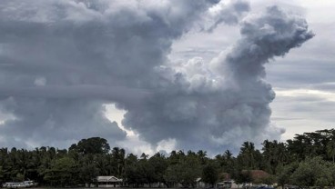 Gunung Anak Krakatau Alami 60 Gempa Sejak Kemarin