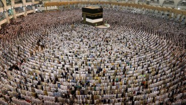 5 Berita Populer Ekonomi, Travel Umrah Tolak Aturan Biometrik Arab Saudi, McDonald Tambah 20 Restoran Tahun Ini