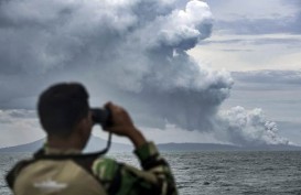Gunung Anak Krakatau Masih Erupsi, Aktivitas Mulai Menurun