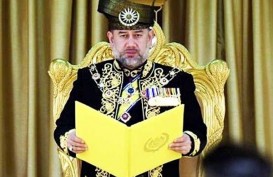 Raja Malaysia Turun Tahta. Diisukan Nikahi Mantan Ratu Kecantikan Rusia
