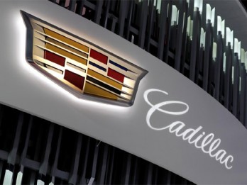 Tantang Tesla, General Motors Andalkan Cadillac EV