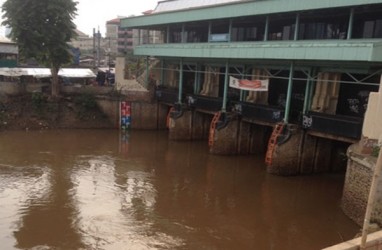 Siaga 3, Pintu Air Pasar Ikan Hingga Pukul 13.00 WIB Masih Tahap Kritis