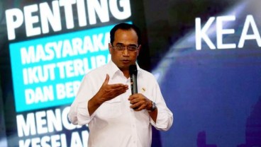 Menhub Tidak Setuju DP Nol Persen Mobil dan Motor