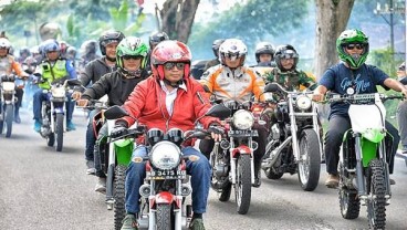 Kampanye Keselamatan Berkendara, Menhub Budi Karya Jajal Yamaha RX-King