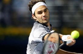Tenis Australia Terbuka, Federer Tertekan di Hadapan Tsitsipas