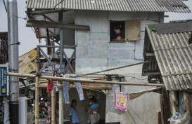 KABAR PASAR 22 JANUARI: Risiko Global Membesar, Kemiskinan Terus Ditekan