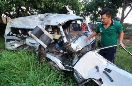 Kecelakaan Tol Cipularang: Wakil Ketua DPRD Kota Banjar dan Ajudannya Meninggal Dunia