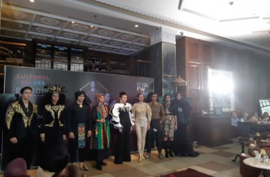 Indonesia Fashion Week 2019 Tonjolkan Keunikan Etnik Borneo 