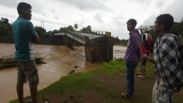 Banjir Gowa Paksa 3.095 Orang Mengungsi