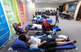 Wapres JK Berikan Satyalancana untuk 840 Pendonor Darah Sukarela