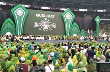 100.000 Muslimat NU Salat Tahajud di GBK, Yenny Wahid Sebut Indonesia Beruntung