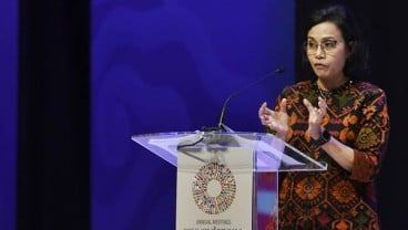 Sri Mulyani Melengos Ditanya Soal Tudingan Rizal Ramli Kemenku sebagai SPG Bank Dunia