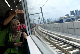 'Groundbreaking' MRT Fase 2 Dipastikan Terlambat