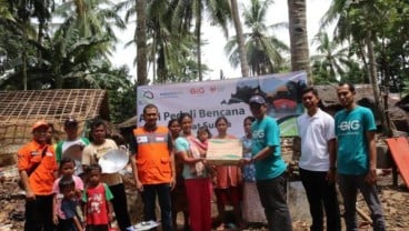 Gandeng Rumah Zakat, Indosat M2 Salurkan Bantuan Korban Tsunami Selat Sunda