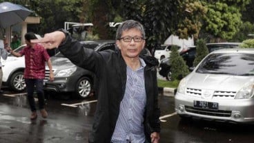 Diperiksa Lebih Dari 5 Jam, Rocky Gerung Dicecar 22 Pertanyaan