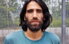 Karya Sastra Terbaik Lahir dari Balik Jeruji Besi Seorang Pengungsi Behrouz Boochani