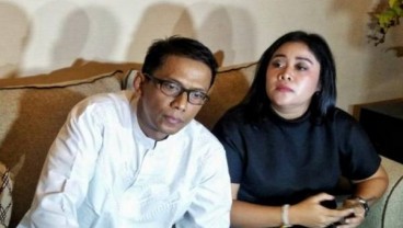 Prostitusi Online, Ayah Vanessa Angel Pasrah Putrinya Ditahan