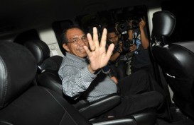 Demokrat 'Angkat Tangan', Andi Arief Diminta Selesaikan Sendiri soal Tuduhan Mahar Rp 1 Triliun ke Sandi
