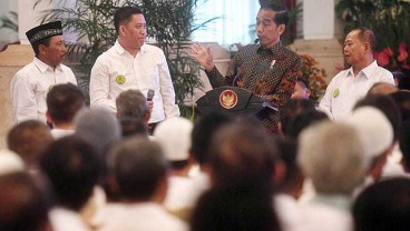 Minta Waktu Seminggu, Jokowi Janji Kerek HPP Gula