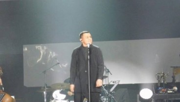 Konser ‘Monokrom’, Tulus Deg-degan hingga Salah Nada
