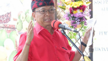 Gubernur Bali Janji Tutup Operasional Taksi Online Setelah Pemilu 2019