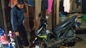 Aneh, Pencuri Motor Ini Hanya Ambil Ban Depan dan Belakang