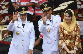 Khofifah Ajak Baca Al-Fatihah untuk Doa Kesembuhan Ani Yudhoyono