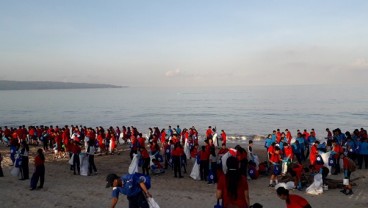 Begini Suasana Kegiatan Bali Beach Clean-up Tahun 2019 di Pantai Kedonganan