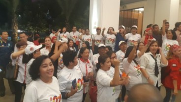 Ibu-Ibu Dari Solo : "Jokowi-Amin Satu Periode Sudah Terbukti!"