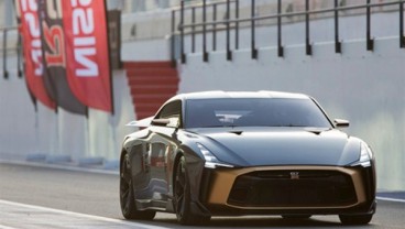 Nissan GT-R50 Italdesign Debut di Dubai