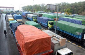Pasar Truk Jawa Timur Masih Andalkan Dampak Akselerasi Proyek Infrastruktur