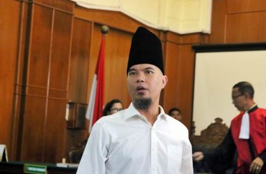 Ahmad Dhani Disidang, Hakim Tolak Eksepsi Penasihat Hukum