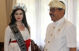 Miss Pure Internasional 2018 Kampanyekan Bali Perangi Sampah Plastik