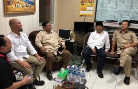 Kunjungi Ahmad Dhani di Lapas Surabaya, Prabowo Cium Aroma Politik