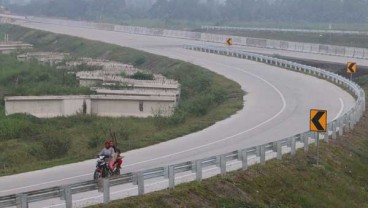 Proyek  Tol Medan-Binjai Seksi I : Edy Rachmayadi  Janji Percepat Pembebasan