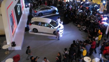 Honda Luncurkan 2 Model Baru : New Civic Turbo & New Mobilio