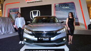 New Honda Civic Tampil Baru, Performa dan Harga Tetap