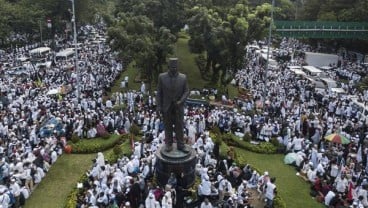 Belasan Ribu Personel Gabungan Dikerahkan Amankan Munajat 212 di Monas