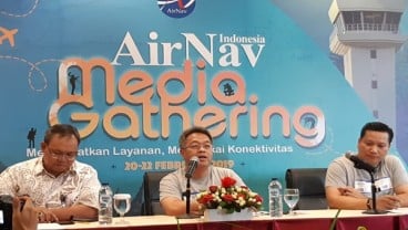 PELAYANAN PENERBANGAN : Biaya Navigasi Siap Naik Juli