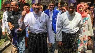 Hari Pertama di Kantor, Wagub Riau Ingatkan Hemat Energi