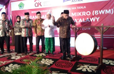 OJK Gandeng Astra Resmikan Bank Wakaf Mikro di Semarang