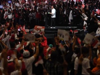 Jokowi Tegaskan Pemerintah Telah Bekerja Keras untuk Rakyat